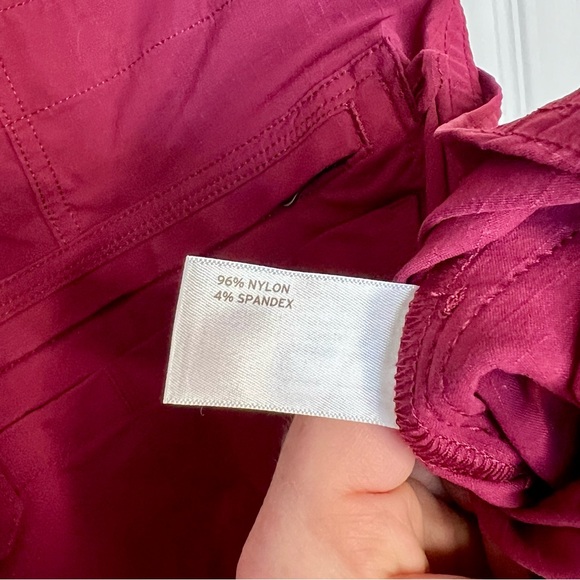 Duluth Heirloom Gardening Short Overalls Burgundy XL - Picture 6 of 8